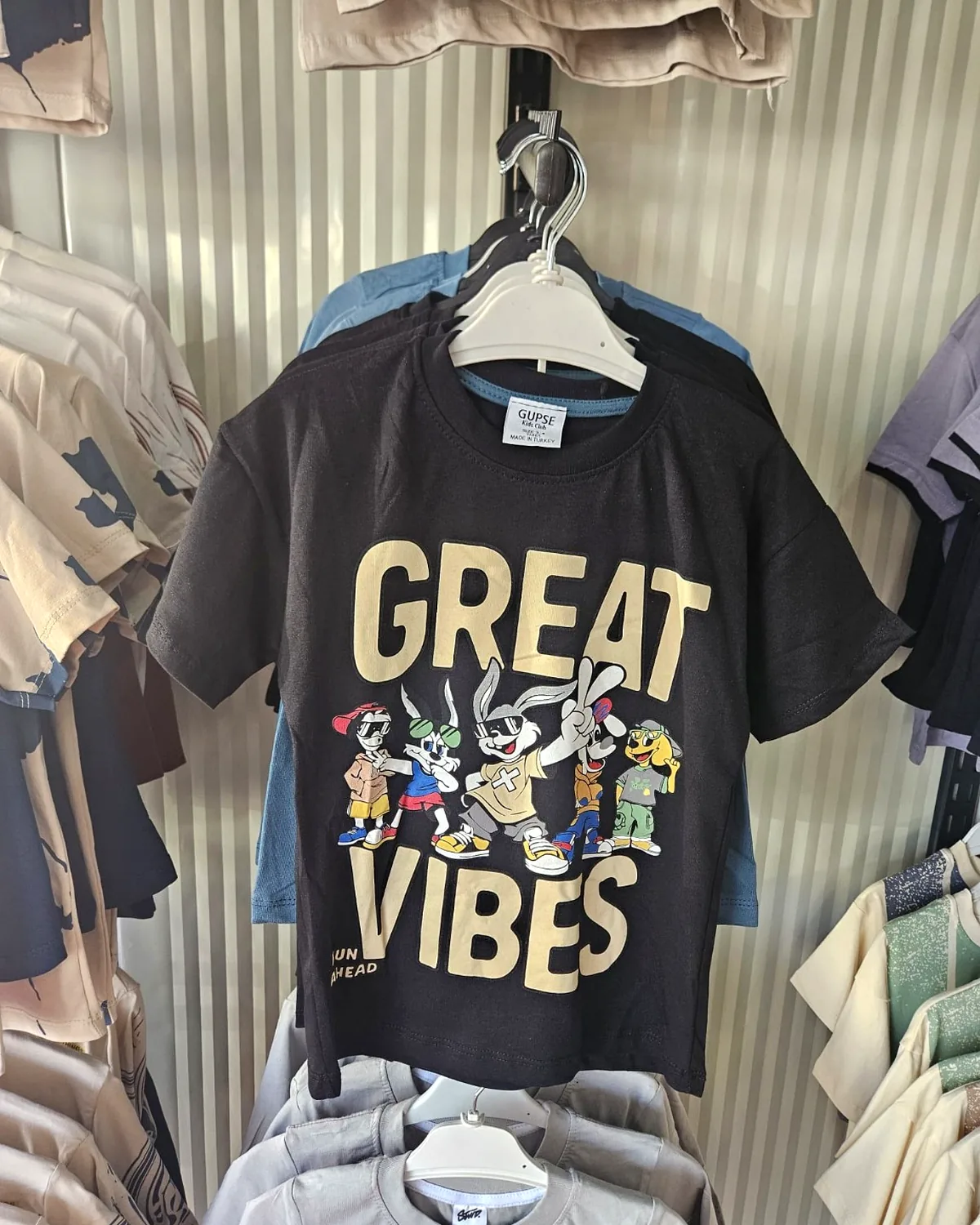 Siyah Great Vibes Tişört